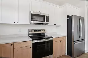 5048 SE Alicia St, Stuart, FL 34997 - Photo 8