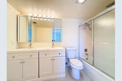 3102 Portofino Point #J3, Coconut Creek, FL 33066 - Photo 8