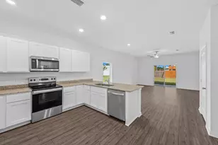 5604 Sunset Blvd, Fort Pierce, FL 34982 - Photo 4