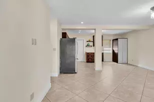 2016 NE 14th Ct, Fort Lauderdale, FL 33304 - Photo 8