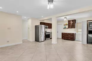 2016 NE 14th Ct, Fort Lauderdale, FL 33304 - Photo 12