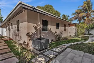 2016 NE 14th Ct, Fort Lauderdale, FL 33304 - Photo 30