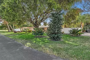 2016 NE 14th Ct, Fort Lauderdale, FL 33304 - Photo 2