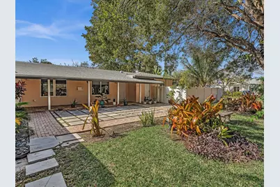 2016 NE 14th Court #2018/B, Fort Lauderdale, FL 33304 - Photo 4