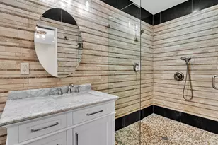 2016 NE 14th Ct, Fort Lauderdale, FL 33304 - Photo 38