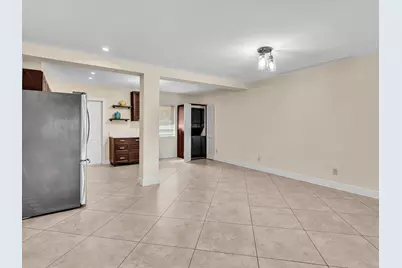 2016 NE 14th Court #2018/B, Fort Lauderdale, FL 33304 - Photo 10