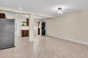 2016 NE 14th Ct, Fort Lauderdale, FL 33304 - Photo 10