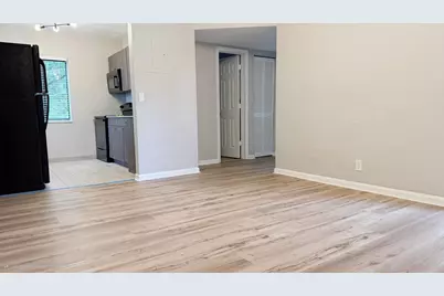 360 NW 8th Street #8, Pompano Beach, FL 33060 - Photo 12