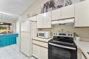 3100 NW 46th St, Oakland Park, FL 33309 - Photo 8