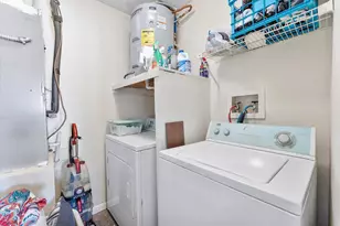 3100 NW 46th St, Oakland Park, FL 33309 - Photo 12