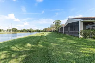 520 Woodgate Cir, Sunrise, FL 33326 - Photo 22