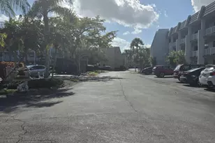 6870 Royal Palm Blvd, Margate, FL 33063 - Photo 4