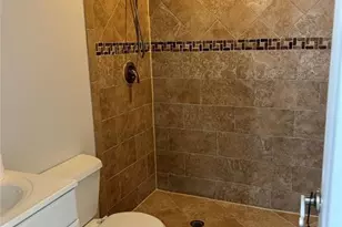 8336 NW 37th Pl, Sunrise, FL 33351 - Photo 14