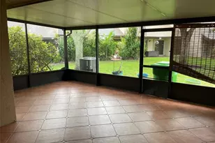 8336 NW 37th Pl, Sunrise, FL 33351 - Photo 10