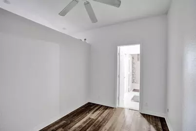 3313 NW 29th Court, Lauderdale Lakes, FL 33311 - Photo 20