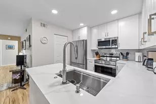 3561 Pine Tree Ct, Greenacres, FL 33463 - Photo 4