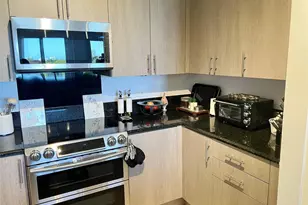 2601 NE 14th Ave, Fort Lauderdale, FL 33334 - Photo 2