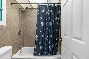 3710 Inverrary Dr, Lauderhill, FL 33319 - Photo 16