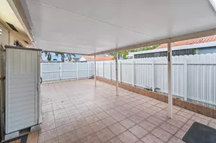 2597 W 73rd Pl, Hialeah, FL 33016 - Photo 36