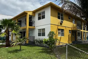 1575 SW 2nd St, Miami, FL 33135 - Photo 2