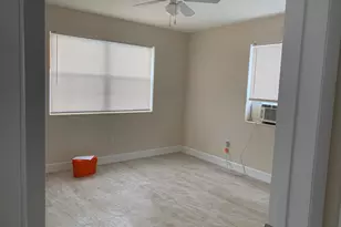 1575 SW 2nd St, Miami, FL 33135 - Photo 6