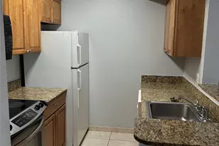 2866 S University Dr, Davie, FL 33328 - Photo 12