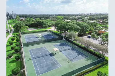 1017 10th Way, West Palm Beach, FL 33407 - Photo 14