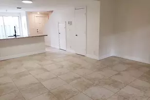 89 SW 3rd St, Pompano Beach, FL 33060 - Photo 2