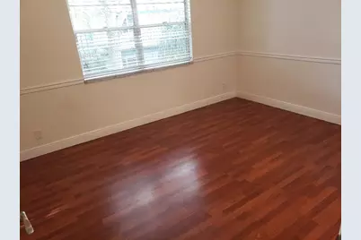 89 SW 3rd Street, Pompano Beach, FL 33060 - Photo 18