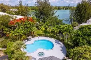 4945 SW 71st Pl, Miami, FL 33155 - Photo 20