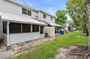 1186 SW 44th Ave, Deerfield Beach, FL 33442 - Photo 26