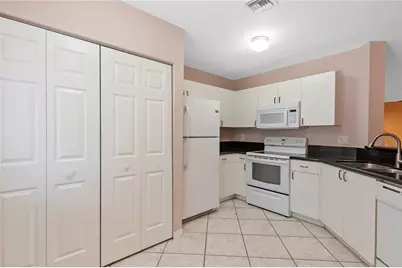 1186 SW 44th Avenue #1186, Deerfield Beach, FL 33442 - Photo 2