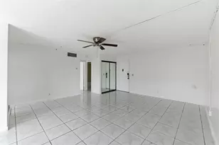 4044 NW 19th St, Lauderhill, FL 33313 - Photo 4