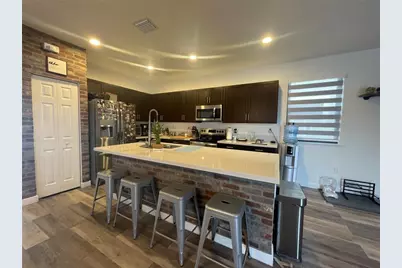 3465 W 110th Terrace, Hialeah, FL 33018 - Photo 8