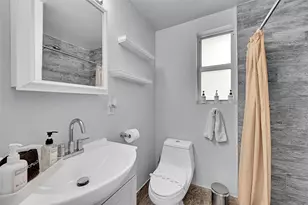 602 NE 27th St, Fort Lauderdale, FL 33334 - Photo 18