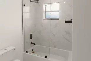 2724 SW 34th Ct, Miami, FL 33133 - Photo 20