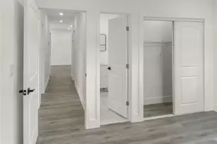 2724 SW 34th Ct, Miami, FL 33133 - Photo 18