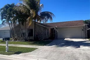 21023 Rustlewood Ave, Boca Raton, FL 33428 - Photo 2