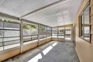 21411 NW 3rd St, Hollywood, FL 33029 - Photo 40