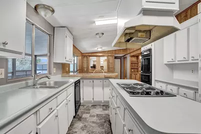 21411 NW 3rd Street, Hollywood, FL 33029 - Photo 8