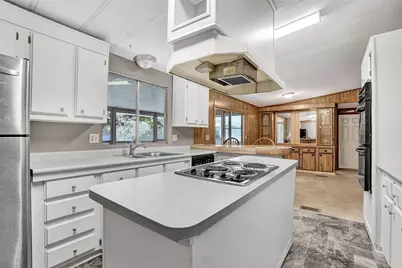 21411 NW 3rd Street, Hollywood, FL 33029 - Photo 10