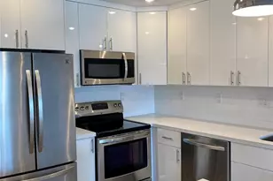 619 Orton Ave, Fort Lauderdale, FL 33304 - Photo 6