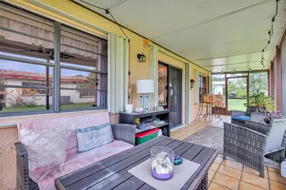 9802 NW 75th Court, Tamarac, FL 33321 - Photo 40