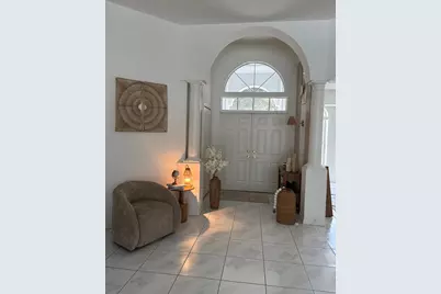 519 + 517 517 Prospect Avenue, Lehigh Acres, FL 33972 - Photo 2