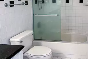 2500 Parkview Dr, Hallandale Beach, FL 33009 - Photo 22