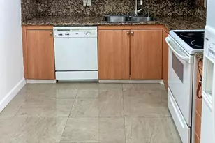 2500 Parkview Dr, Hallandale Beach, FL 33009 - Photo 4