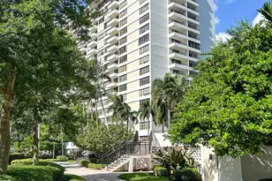 2500 Parkview Dr, Hallandale Beach, FL 33009 - Photo 36