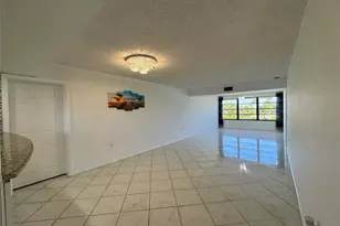 6121 Balboa Cir, Boca Raton, FL 33433 - Photo 4