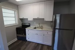 2561 NW 135th St, Miami, FL 33167 - Photo 4