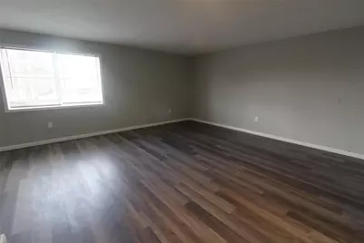 2561 NW 135th Street #10, Miami, FL 33167 - Photo 6